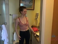 Amateur, Plage, Brunette brune, Hd, Pov, Rasée, Douche, Nénés