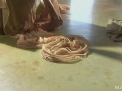 Rjavolaska, Zunanji izliv, Obrazno, Spodnje perilo