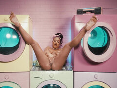 Bikinke, Lepe, Prstni, Hd, Naravni, Solo, Striptiz, Retro