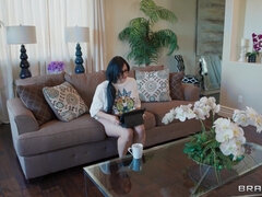 Shameless curvy MILF Mona Azar sex scene