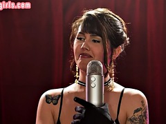 Transgender singer fucked by manager in tight ass