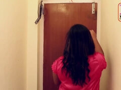 Isot tissit, Rintava, Spermashotti, Tyttöystävä, Itsetyydytys, Luonnolliset tissit, Teini, Tissit