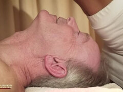 18, 茶髪の, イく瞬間, 祖父, Hd, マッサージ, ティーン, オッパイの