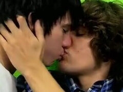 Amatør, Stor kukk, Kukk suging, Brunette, Kondom, Homofil, Runke, Tynn