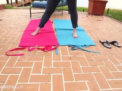 Stretching Her Twat - Marcy diamond