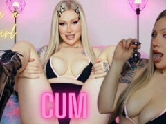 Veľké kozy, Blondína, Tvrdé kecy, Žena, Femdom, Masturbácia, Sólo, Tetovanie