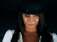 Anaal, Harig, Hardcore, Hd, Lesbisch, Ondergoed, Buiten, Geschoren