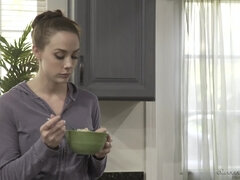 Velike joške, Blondinka, Kurac, Lizanje, Zrela, Ljubica, Grobo, Joške