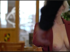 Amatorka, Blondynka, Niemiecki, Mamuśka, Naturalne cycki, Publiczny, Cycki