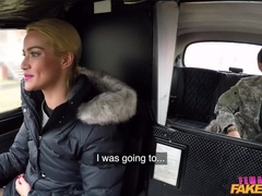 Zadok, Blondína, Auto, Žena, Výprask, Piercing, Pička, Kozičky