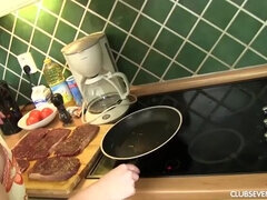 금발의, 사정 샷, 갱뱅, 하드코어, 자연의 가슴, 면도된, 청소년, 젖가슴