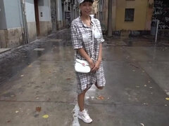 Paljastelu, Paljas, Julkinen, Vaimo