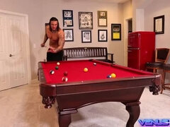 Amatorka, Piękne grube kobiety, Blondynka, Puma, Wytrysk, Kobiety mężczyzna, Połknąć, Trójkąt