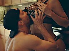 Большие сиськи, Кончили внутрь, Милф, Сиськи