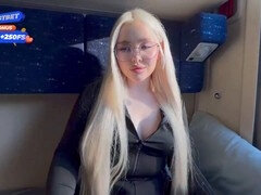 Wohlbeleibte schöne frauen, Grosser arsch, Blasen, Extrem, Öffentlich, Russisch, Ablutschen, Zug