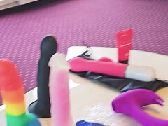 Grote mammen, Sperma in mond, Seksspeelgoed, Vrouw, Masturbatie, Gezichtspunt, Kut duiken, String