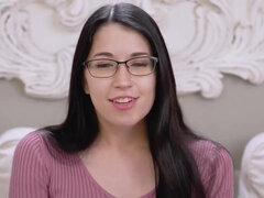 Κώλος, Υπνοδωμάτιο, Συμπαθητική, Δαντέλα, Οργασμός, Μουνί, Κοκκαλιάρης, Μόνος