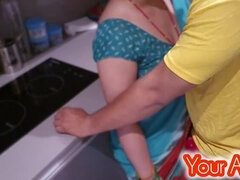 Amatør, Hårdt, Indier, Ældre kvinde, Mor jeg gerne vil kneppe, Naturlige bryster, Brystvorter, Hård sex