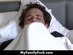 Bikini, Brunetta, Tettona, Matura, Mamma, Punto di vista pov, Ragazza, Tette