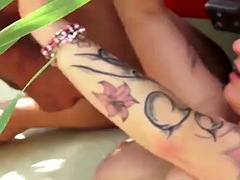 Cuckold will not know that the wife is drilled on a boat