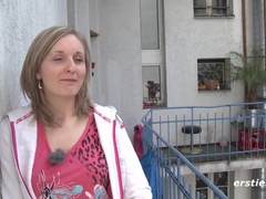 Blondína, Dildo, Masturbácia, Mamina, Prirodzené prsia, Vyholené, Hračky, Vibrátor