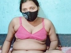 18 ans, Tante, Bisexuelle, Indienne, Maman, Chatte, Russe, Tabou