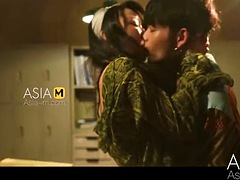 Asijské, Kuřba, Stříkání spermatu, Gangbang, Hardcore, Líbání, Bradavky, Na veřejnosti