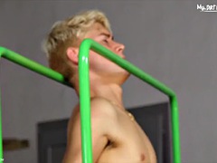 Anal, Bondage domination sadisme masochisme, Homosexuelle, Branlette thaïlandaise, Hard, Fessée, Jouets