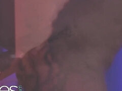 Stor kukk, Kukk suging, Brunette, Ansiktssperm, Hardcore, Hd, Pupper