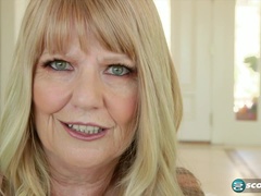 Loiroa, Masturbação, Maduroa, Mãe gostosa, Solo chão