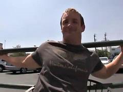 Niemowlę, Duże cycki, Obciąganie, Brunetka, Cycki