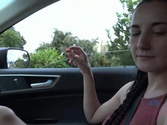 Strand, Brunett, Klänning, Blottande, Orgasm, Pov, Rakad, Tuttar