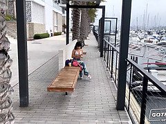 큰 음경, 깊은목구멍, 핑거링, 수음, 조그마한, 셀카, 항문을 햝는 행위, 젖가슴