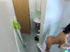 Røvslikning, Sædskud, Give finger, Håndjob, Slikning, Pov, Bad, Våd