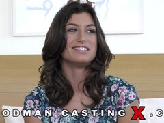 Zadek, Gangbang, Hardcore, Latinské, Přírodní prsa, Pička, Teenka, Kozičky