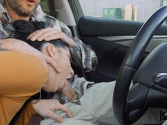 Hatalmas hátsó, Monumentális dákó, Tekintélyes didik, Cumizás, Gesztenyebarna, Kutya póz, Nézőpont, Tini