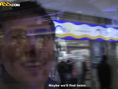 Anális szex, Arcra élvezés, Lóvé, Nyilvános, Vöröshajú, Hármas