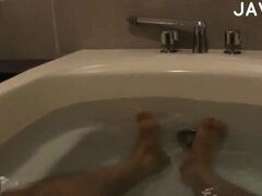 Frolicking in the bath p1