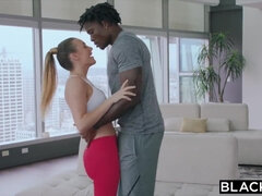 Sporty babe takes BBC after working out