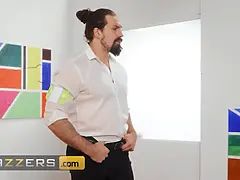 Большой член, Сперма на лице, Дыра в стене, Каблуки, Чудовищные размеры, Киски, Наездница, Бритые