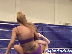 Europäisch, Lesbisch, Zierlich