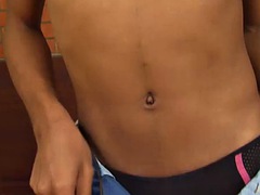 Ασιάτης, Χύσιμο, Μαλακία, Δαντέλα, Αυνανισμός, Τρανσέξουαλ, Έφηβος, Βυζιά