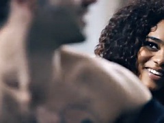 Babe, Velik kurac, Črnke, Fafanje, Temnopolti, Dekle drka tiča, Sesanje, V uniformi