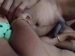 叔母, カップル, 人妻の, 旦那, インド人, マッサージ, フェラする