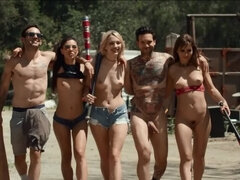 Amatőr, Gesztenyebarna, Pénisz, Felpeckelve, Természetes mellek, Nyilvános, Tini, Begyek