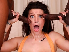 Grosser arsch, Grosser schwanz, Blasen, Braunhaarige, Betrug, Gruppe, Interrassisch, Titten