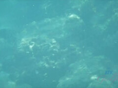 Plage, Sucer une bite, Brunette brune, Robe, Branlette thaïlandaise, Branlette thaïlandaise, Fille latino, Chatte