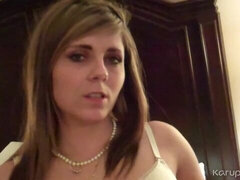 Amador amadora, Bundão, Morena, Masturbação, Melharucos naturais, Solo chão, Descascar, Tetas