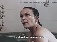 화장실, 큰 엉덩이, 큰 가슴, 클래식, 머리카락이 많은, 이탈리아인, 나이든