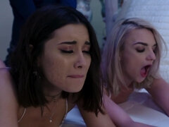 Презерватив, Сперма во рту, Лизание, Трусики, Киски, Тату, Молоденькие, Сиськи